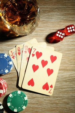kei togel live baccarat table with player and banker hands